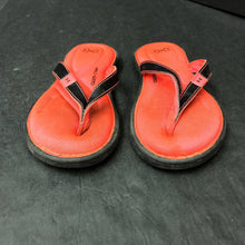 Load image into Gallery viewer, Girls Flip Flops
