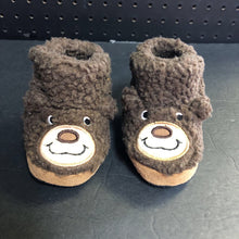 Load image into Gallery viewer, Boys Bear Slipper Boots
