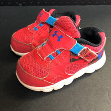 Load image into Gallery viewer, Boys Velcro Sneakers
