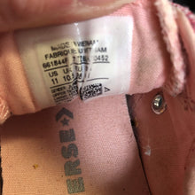 Load image into Gallery viewer, Girls All-Star Sneakers
