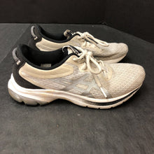 Load image into Gallery viewer, Girls Sneakers
