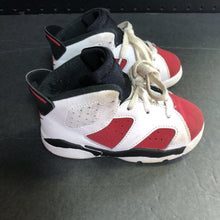 Load image into Gallery viewer, Boys Air Jordan 6 Retro Sneakers
