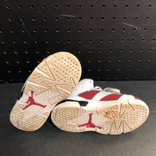 Load image into Gallery viewer, Boys Air Jordan 6 Retro Sneakers
