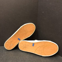 Load image into Gallery viewer, Girls Sneakers
