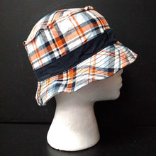 Load image into Gallery viewer, Boys Plaid Hat

