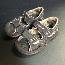 Load image into Gallery viewer, Girls Sandals
