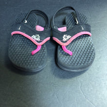 Load image into Gallery viewer, Girls Flower Sandals
