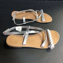 Load image into Gallery viewer, Girls Braided Sandals
