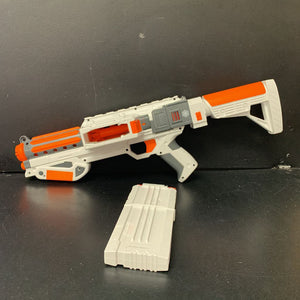 Villain Trooper White Class II Blaster Gun