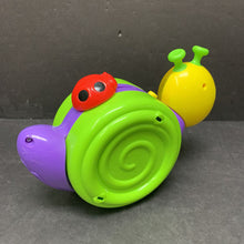 Load image into Gallery viewer, 1-2-3 Crawl Along Snail Battery Operated

