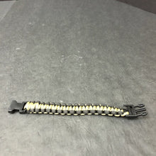 Load image into Gallery viewer, Paracord Bracelet
