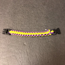Load image into Gallery viewer, Paracord Bracelet
