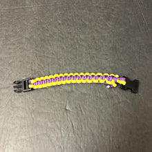 Load image into Gallery viewer, Paracord Bracelet
