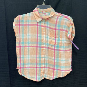 Plaid button top