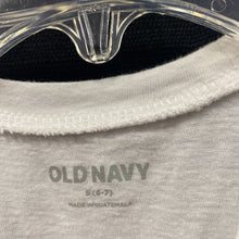 Load image into Gallery viewer, &quot;Chill Seeker&quot; Tank Top
