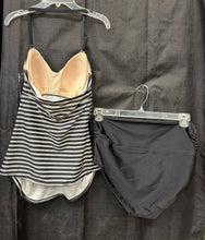 Load image into Gallery viewer, 2pc Striped Swimwear
