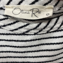 Load image into Gallery viewer, Striped Top (Olivia Rae)
