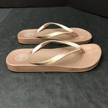 Load image into Gallery viewer, Girls Sparkly Flip Flops
