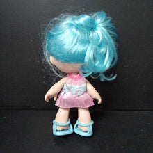 Load image into Gallery viewer, Snack Time Friends Jessicake Doll
