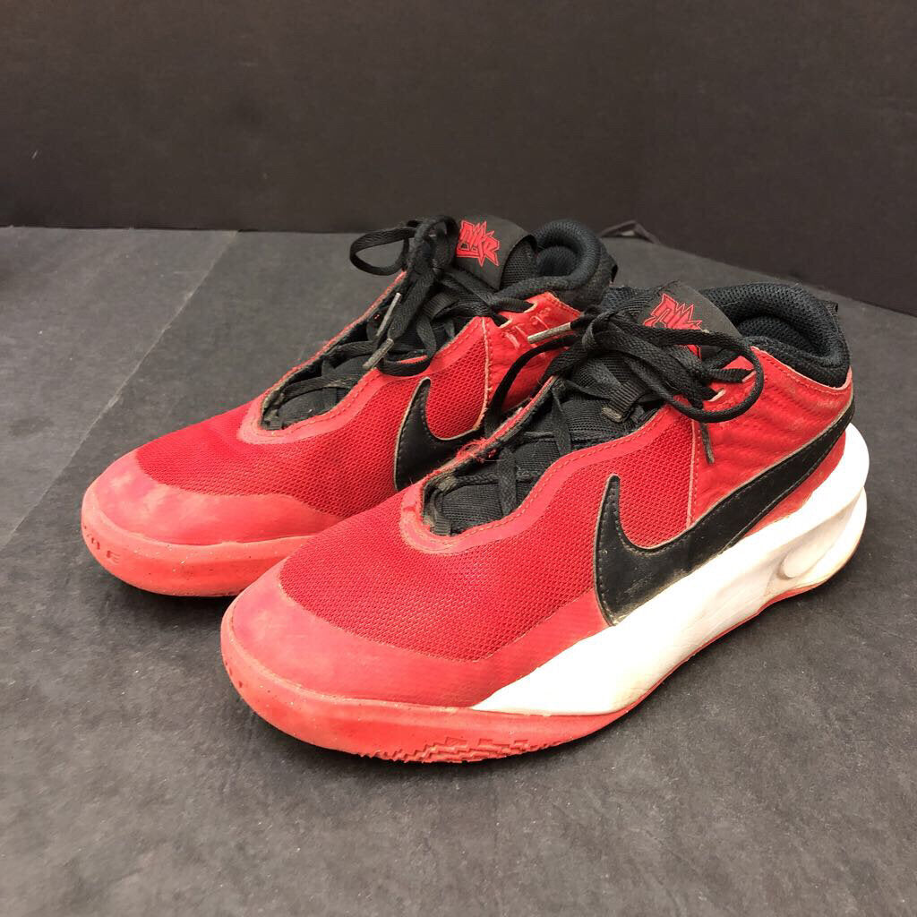 Boys Team Hustle D10 Basketball Sneakers