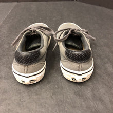 Load image into Gallery viewer, Boys Sneakers
