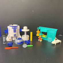 Load image into Gallery viewer, R2D2 and Pet Store Sets w/ Accessories
