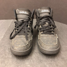 Load image into Gallery viewer, Boys Sneakers

