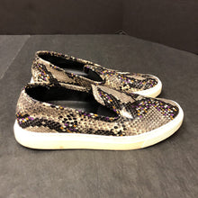 Load image into Gallery viewer, Girls Snake Print Shoes
