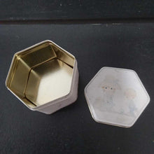 Load image into Gallery viewer, &quot;I Picked A Very Special Mom&quot; Tin 1987 Vintage Collectible
