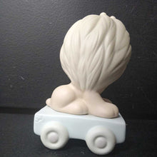 Load image into Gallery viewer, This Day Is Something To Roar About Age 5 Figurine 1985 Vintage Collectible
