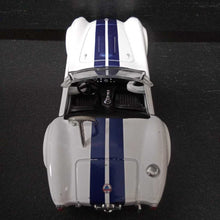 Load image into Gallery viewer, 1965 Shelby Cobra 427 S/C car
