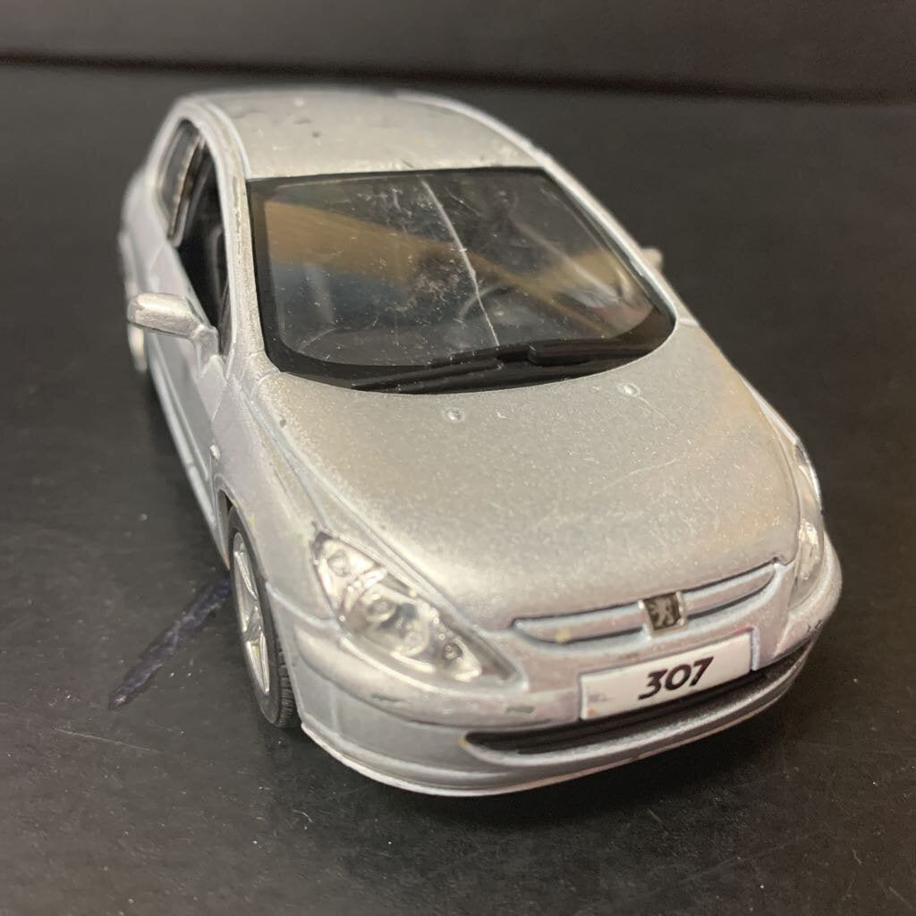 2001 Peugeot 307 XSI car