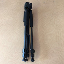 Load image into Gallery viewer, Phone Foldable Tripod Selfie Stick (Xit)
