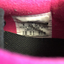 Load image into Gallery viewer, Girls Flex Running Shoes
