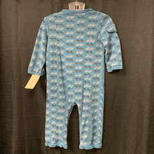 Load image into Gallery viewer, Animal button outfit
