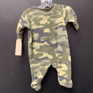 Camouflage Zip Sleeper