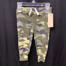 Load image into Gallery viewer, Camouflage Pants
