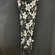 Load image into Gallery viewer, Floral Scarf
