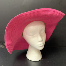 Load image into Gallery viewer, Girls Floppy Sun Hat
