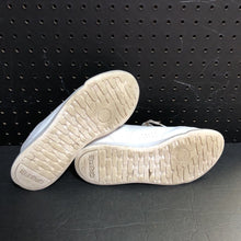 Load image into Gallery viewer, Womens Sneakers
