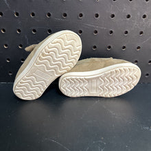 Load image into Gallery viewer, Boys Velcro Shoes
