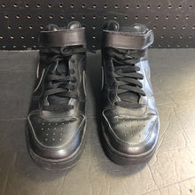 Load image into Gallery viewer, Boys Court Borough Sneakers

