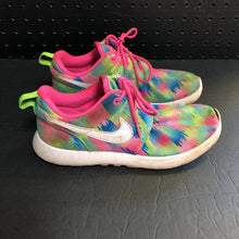 Load image into Gallery viewer, Girls Roshe Sneakers
