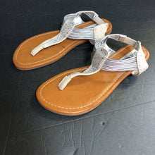 Load image into Gallery viewer, Girls Rhinestone Sandals
