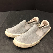 Load image into Gallery viewer, Girls Slip On Shoes
