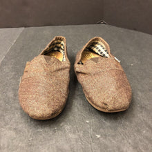 Load image into Gallery viewer, Girls Slip On Shoes
