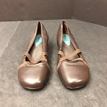 Load image into Gallery viewer, Girls Strappy Shoes (fitzwell)
