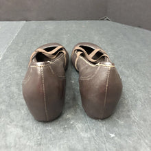 Load image into Gallery viewer, Girls Strappy Shoes (fitzwell)
