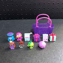 Load image into Gallery viewer, Figures w/Accesory
