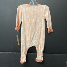 Load image into Gallery viewer, Leaf Sleepwear
